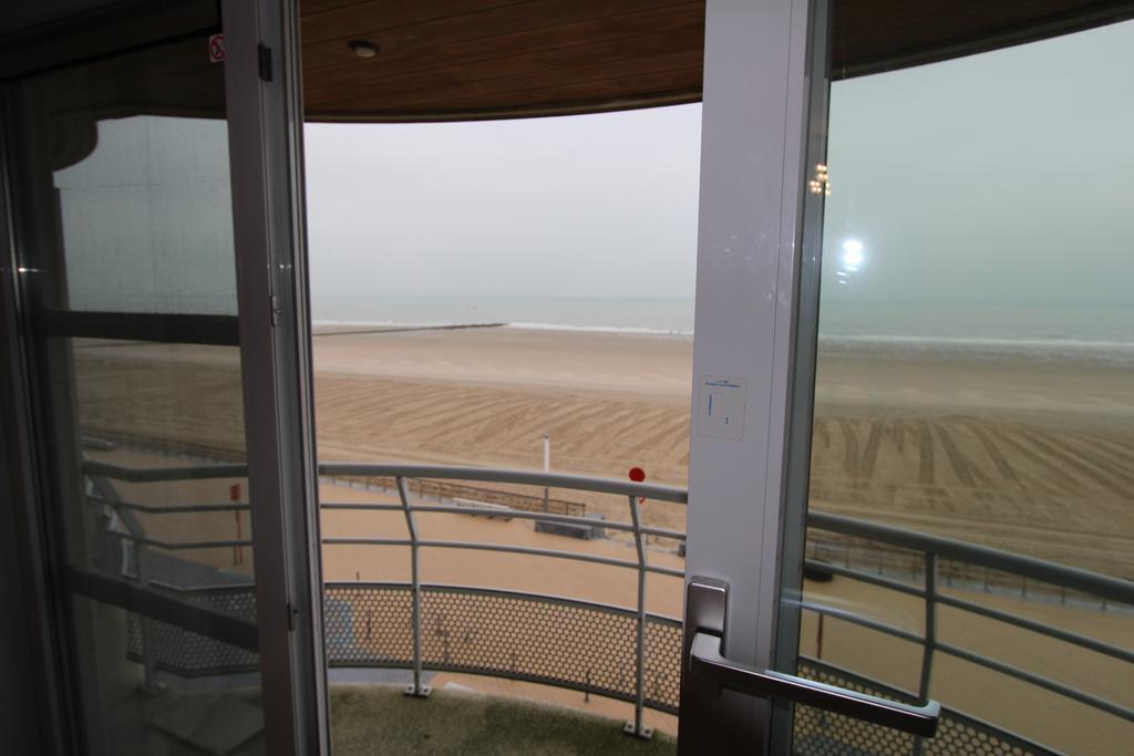 Appartement Zeezicht Ostende Habitación foto
